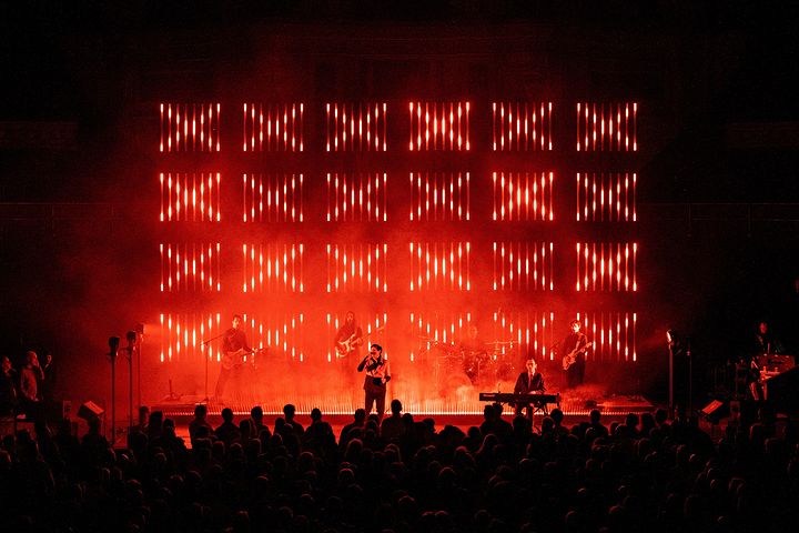 Sparks red